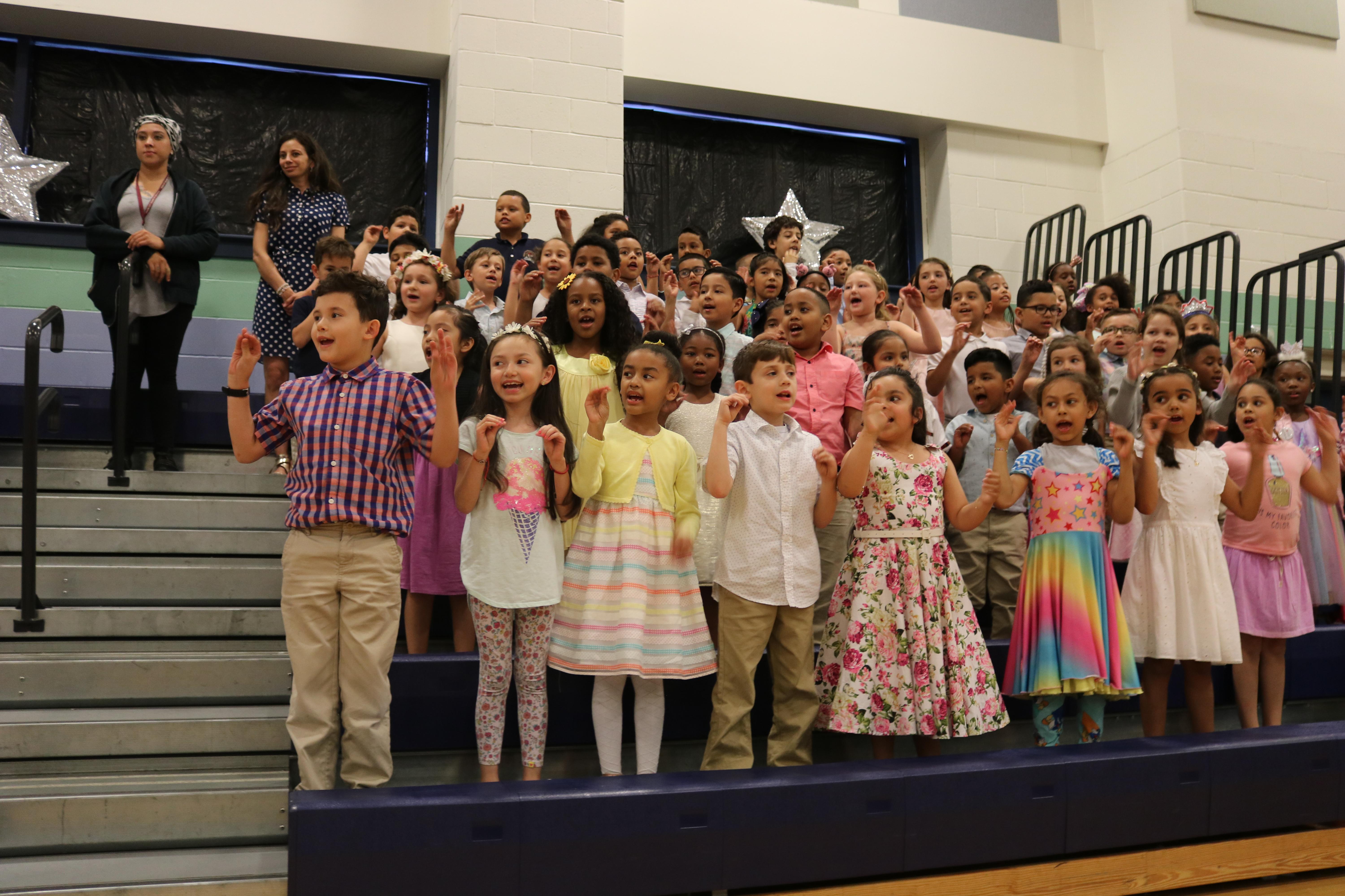 2nd grade choir